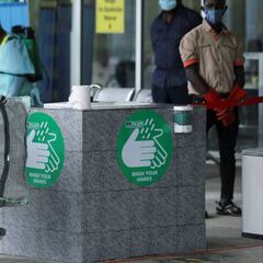 Nigeria resumes domestic flights as part of easing restrictions