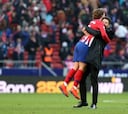 El problema de Simeone con los compañeros cuando Griezmann le abraza en los goles