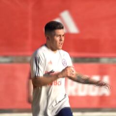 Es otra de las revelaciones chilenas en Europa y así se incorporó a la Selección