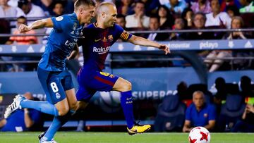 Más problemas en el Barça: Iniesta no entrena y es baja