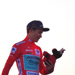 Supermán y su gran aporte a familias afectadas por el COVID