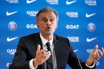 Luis Enrique ha sido presentado como nuevo entrenador del Paris Saint Germain durante las dos próximas temporadas.
