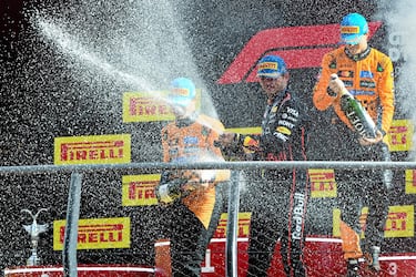 Verstappen se merienda a la Naranja Mecánica