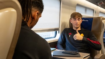 MONZA, ITALY - MARCH 01: AS Roma player Dean Huijsen travels to Monza on March 01, 2024 in Monza, Italy. (Photo by Fabio Rossi/AS Roma via Getty Images)
