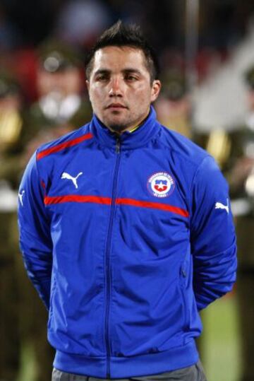 El arquero fue nominado por última vez en agosto de 2013, en el amistoso contra Irak. El alto nivel de Johnny Herrera y Paulo Garcés terminó por desplazar al actual portero de Atlas (MEX).