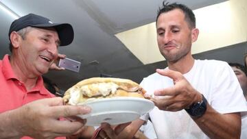 Calandria presenta su sándwich en la antesala de duelo clave