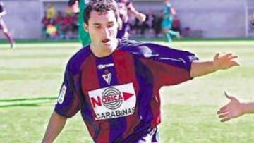 <b>OBJETIVO BLANQUIAZUL. </b>Cifu, en la imagen, está dando un gran rendimiento en el Eibar.