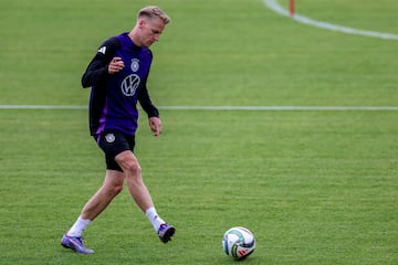 Chris Fuehrich, durante un entrenamiento con Alemania.
