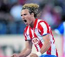 El Madrid duda si ir por Forlán o por Villa