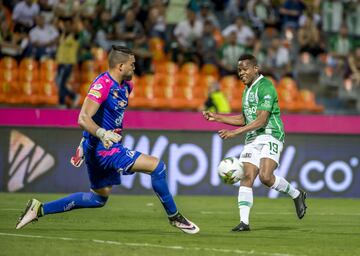 El arquero del Deportes Tolima volvió a ser el dueño del arco de su equipo y es fundamental. Solo ha recibido 3 goles y tiene el arco menos vencido. 
