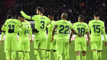 Barcelona's Spanish defender Gerard Pique (3rdL) celebrates with his teammates after scoring during the UEFA Champions League football match between PSV Eindhoven and FC Barcelona at Philips stadium in Eindhoven on November 28, 2018. (Photo by EMMANU