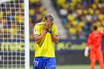 14/08/23 PARTIDO PRIMERA DIVISION JORNADA 1 CADIZ - ALAVES EXPULSION DE ESCALANTE