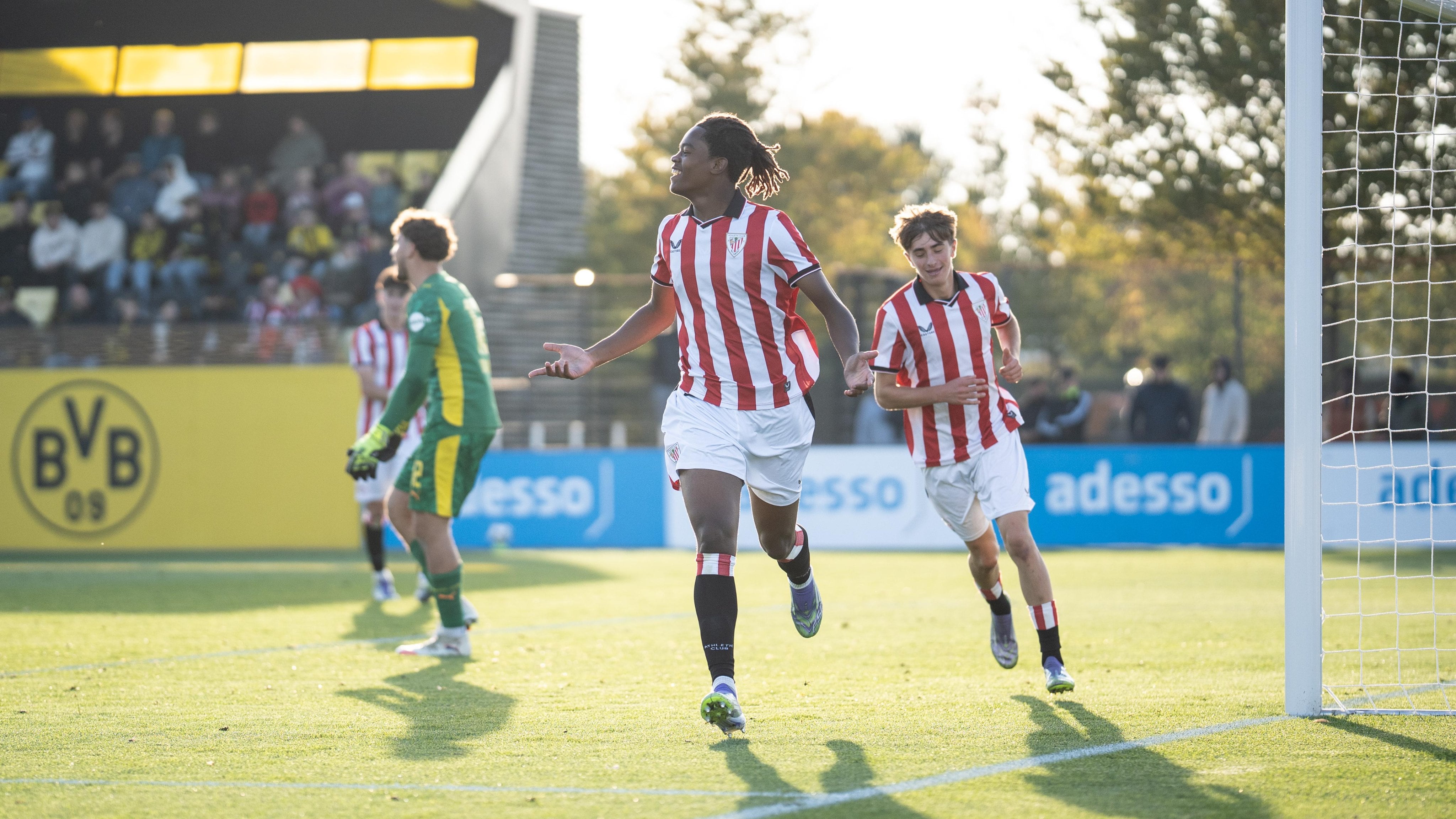 Nico Williams tiene relevo: Imga