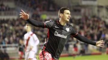 Aduriz arrasa en Vallecas