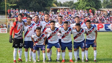 Luis &Aacute;ngel Firpo en su &uacute;ltimo juego