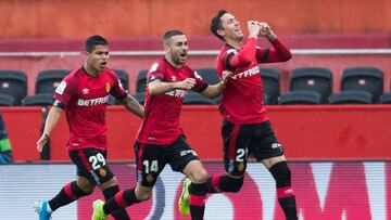 Mallorca&#039;s Spanish defender Antonio Jose Raillo (R) celebrates after scoring a goal during the Spanish league football match between RCD Mallorca and Valencia CF at the Iberostar estadi stadium in Palma de Mallorca on January 19, 2020. (Photo by JAIM