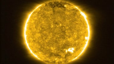 El Sol libera su llamarada solar más potente del año con la Tierra en la línea de fuego y provoca fuertes apagones de radio