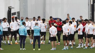 15/04/22
VALENCIA CF
CIUDAD DEPORTIVA
ENTRENAMIENTO PREVIA
BORDALAS
GRUPO