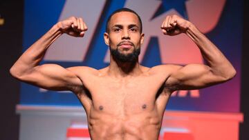 TEMECULA, CALIFORNIA - JULY 14: Danielito Zorrilla flexes on the scale during the weigh in with Arnold Barboza Jr, for the WBO Intercontinental jr. welterweight championship on July 14, 2022 in Temecula, California. (Photo by Mikey Williams/Top Rank Inc via Getty Images)