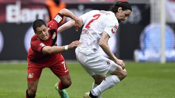 El delantero mexicano retom&oacute; la titularidad y disput&oacute; 67 minutos en el Bay Arena, aunque no pudo reencontrarse con el gol