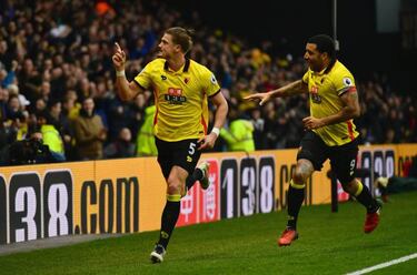 Okaka at the double to deepen Everton’s blues