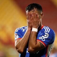 La U suma otro problema