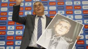 Joan Collet, en la rueda de prensa en la que ha anunciado su dimisión como presidente del Espanyol.