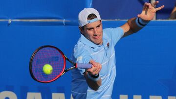 Isner y Stephens avanzaron a la segunda ronda en Acapulco