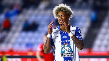 Jhonder Cadiz of Pachuca during the 5th round match between Pachuca and Tijuana as part of the Liga BBVA MX, Torneo Apertura 2025 at Hidalgo Stadium, on August 16, 2025 in Toluca, Pachuca, Hidalgo, Mexico.