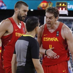 Gasol habló con el árbitro de la técnica del anterior partido