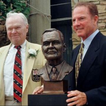 Busto de Wellington Rooney en el Hall of Fame.