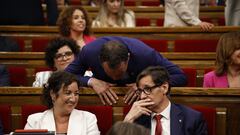 El líder del PSC, Salvador Illa, durante el pleno de constitución de la XV legislatura del Parlament de Catalunya, a 10 de junio de 2024, en Barcelona, Catalunya (España). El Parlament da hoy inicio a la constitución de su XV legislatura. La sesión ha comenzado con los 135 diputados electos surgidos de las elecciones del 12 de mayo, después de que el presidente de la Generalitat en funciones firmara el decreto de convocatoria del pleno y se publicara el pasado miércoles en el Diari Oficial de la Generalitat de Catalunya. Los partidos catalanes han intensificado este mediodía sus reuniones internas y contactos de cara a un pacto para la presidencia del Parlament.
10 JUNIO 2024;PLENO;PARLAMENT;GENERALITAT;CATALUNYA
Kike Rincón / Europa Press
10/06/2024