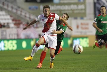 Jugó en el Real Madrid dos temporadas 12/13 y 13/14 y con el Rayo Vallecano de 2014 a 2017