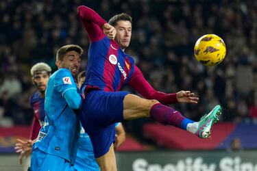 El broncazo de Xavi: ¡°?Quiero veros correr como cerdos!¡±