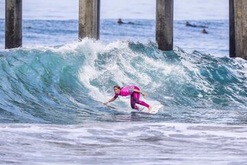 La otra surfista que se quedó en semifinales fue la estadounidense Courtney Conlogue, que actualmente es tercera del mundo según el ranking WSL.