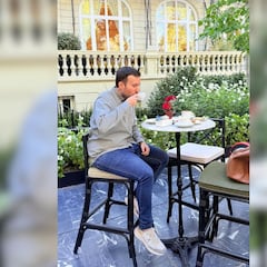 Prueba el café más caro de Madrid en uno de lo sitios más emblématicos de Madrid y sentencia: “Parece un palacio de los Bridgerton”