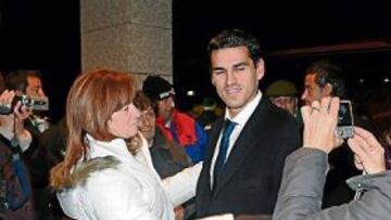 <b>NECESITADO. </b>Así llegó el Betis ayer por la tarde a su hotel de concentración en Valladolid.