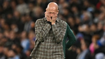 Pep Guardiola y su discutible atuendo.