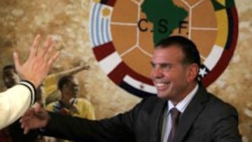 El nuevo presidente de la Confederaci&oacute;n Sudamericana de F&uacute;tbol (Conmebol), el paraguayo Juan Angel Napout.