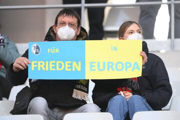El mundo del f¨²tbol se solidariza con el pueblo ucraniano