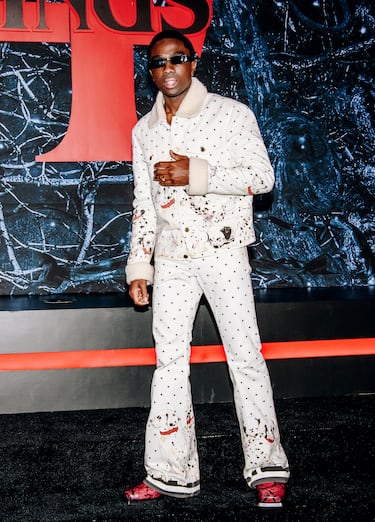 El actor que interpreta a Lucas Sinclair en 2022.