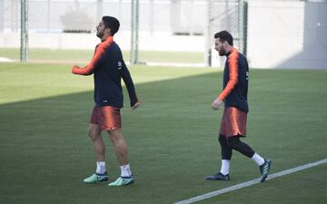 Barça put in one last session before the final against Sevilla