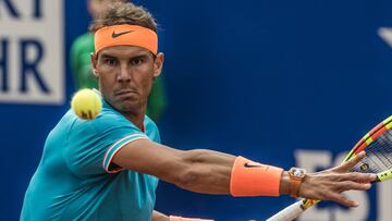 25/04/2019 25 April 2019, Spain, Barcelona: Spanish tennis player Rafael Nadal
in action against compatriot David Ferrer during their men's singles round of 16 match on the fourth day of the Barcelona Open tennis tournament at the Pista Rafa Nadal. Photo: Matthias Oesterle/ZUMA Wire/dpa
DEPORTES
Matthias Oesterle/ZUMA Wire/dpa