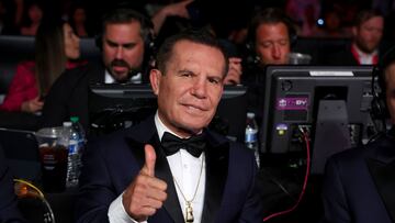 Julio César Chávez durante la función de boxeo entre Saúl Álvarez y Gennady Golovkin.