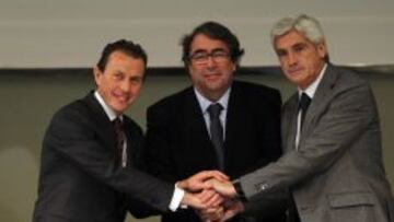 PACTADO. Butragueño, Jorge Pérez y Clemente, ayer en Las Rozas.