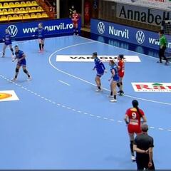 El Bera Bera paga caro un mal rato ante el Ramnicu Valcea