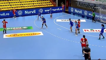 El Bera Bera paga caro un mal rato ante el Ramnicu Valcea