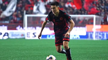 Gilberto Mora of Tijuana during the 17th round match between Tijuana and Puebla as part of the Liga BBVA MX, Torneo Apertura 2024 at Caliente Stadium on November 10, 2024 in Tijuana, Baja California, Mexico.