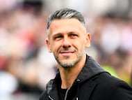 BUENOS AIRES, ARGENTINA - JULY 21: Martin Demichelis of River Plate looks on during a match of Liga Profesional 2024 between River Plate and Lanus at Estadio Más Monumental Antonio Vespucio Liberti on July 21, 2024 in Buenos Aires, Argentina. (Photo by Rodrigo Valle/Getty Images)