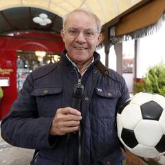 Muere José Ángel de la Casa a los 74 años